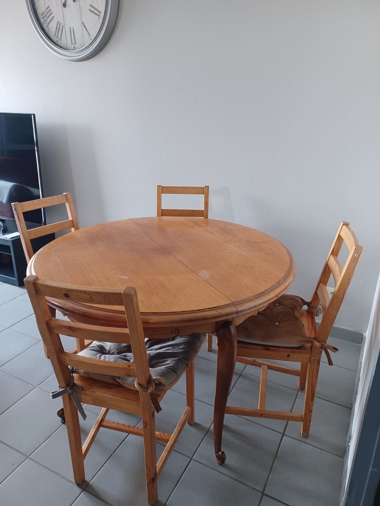 Table de salon � manger 50 Villars (42)