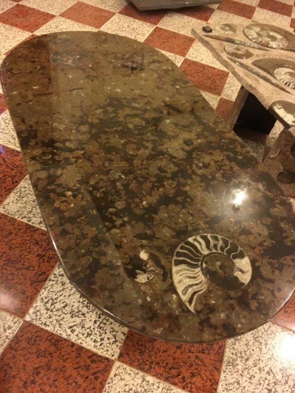 TABLE DE SALON NEUVE en MARBRE VERITABLE 950 Saint-Laurent-Nouan (41)