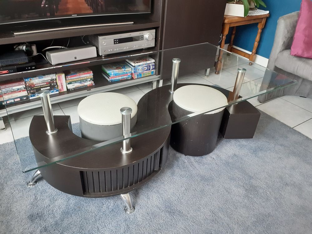 TABLE DE SALON PLATEAU EN VERRE 50 Beno�tville (50)