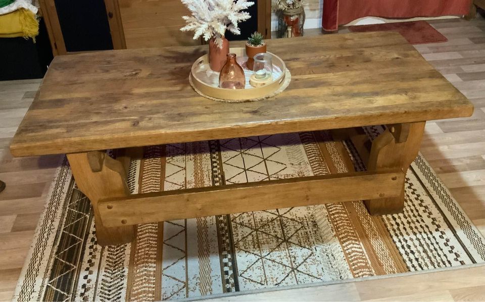 TABLE DE SALON RUSTIQUE 0 Armenti�res (59)