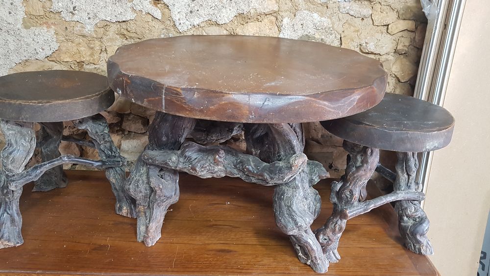 Table de salon + tabourets cep de vigne 30 Saint-Amand-Montrond (18)