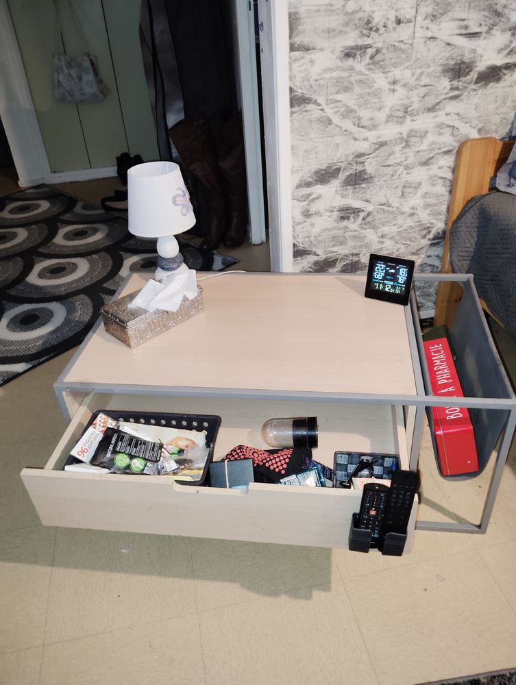 Table de salon tr�s bon �tat 30 Sallanches (74)