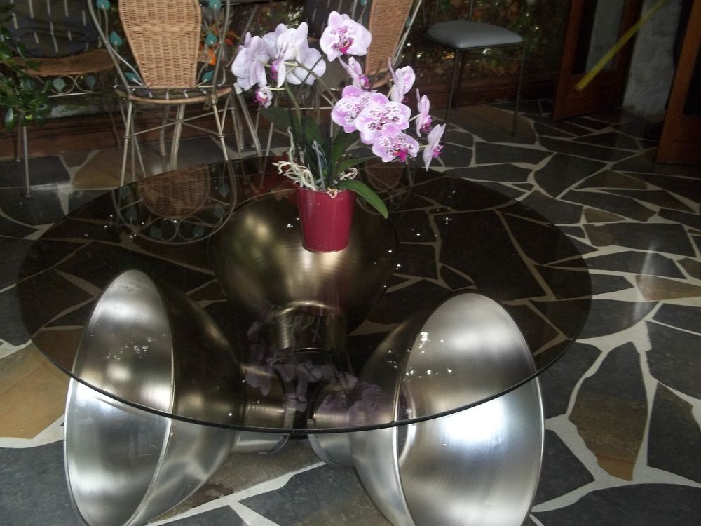 Table de salon vintage
650 L'�tang-Vergy (21)