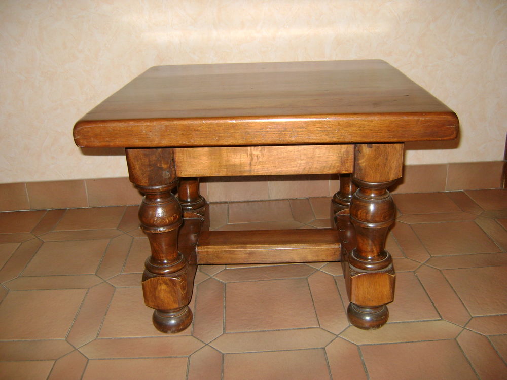 table de salon 50 Bourg-Saint-And�ol (07)