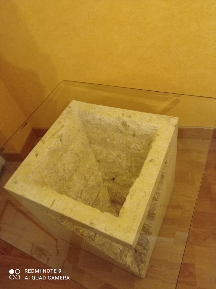 Table salon 30 Saint-Marcel-de-F�lines (42)