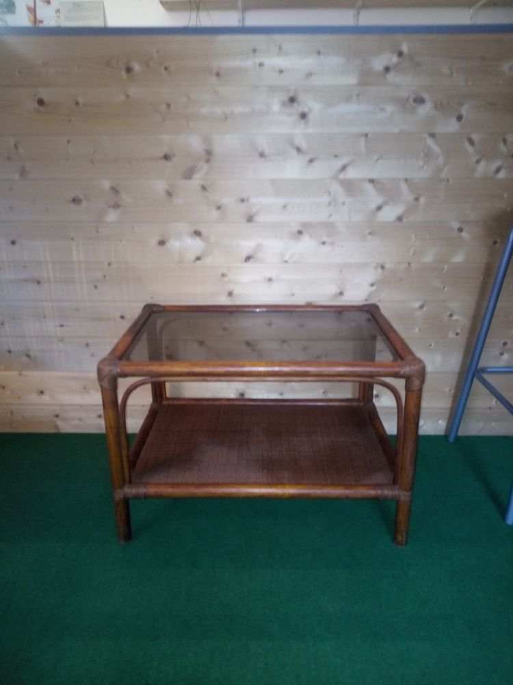 Table de salon 
50 Hazebrouck (59)