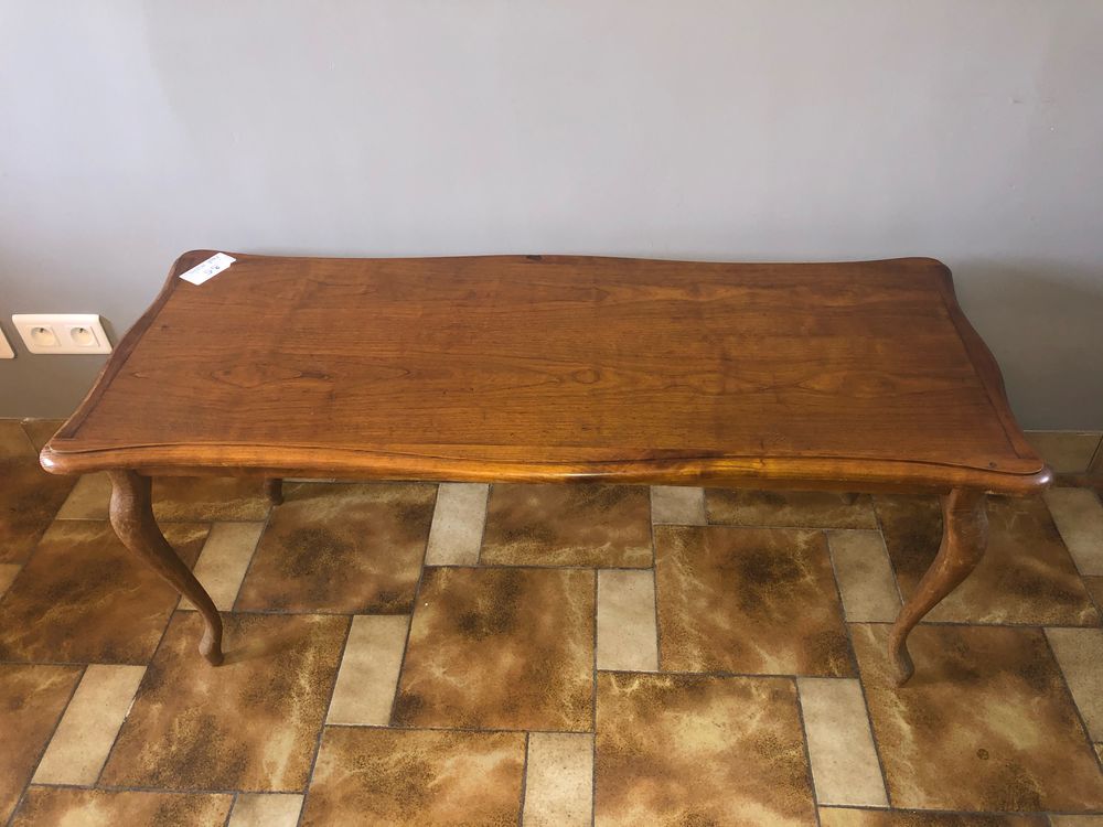 TABLE SALON 25 Ecquevilly (78)