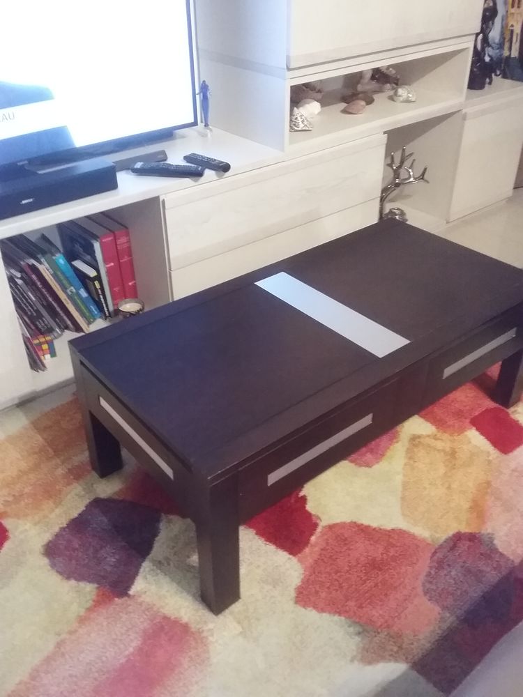 Table salon 50 Saint-Rapha�l (83)