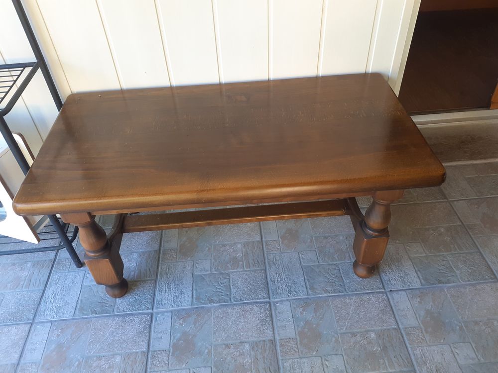 Table de salon 20 Nevers (58)