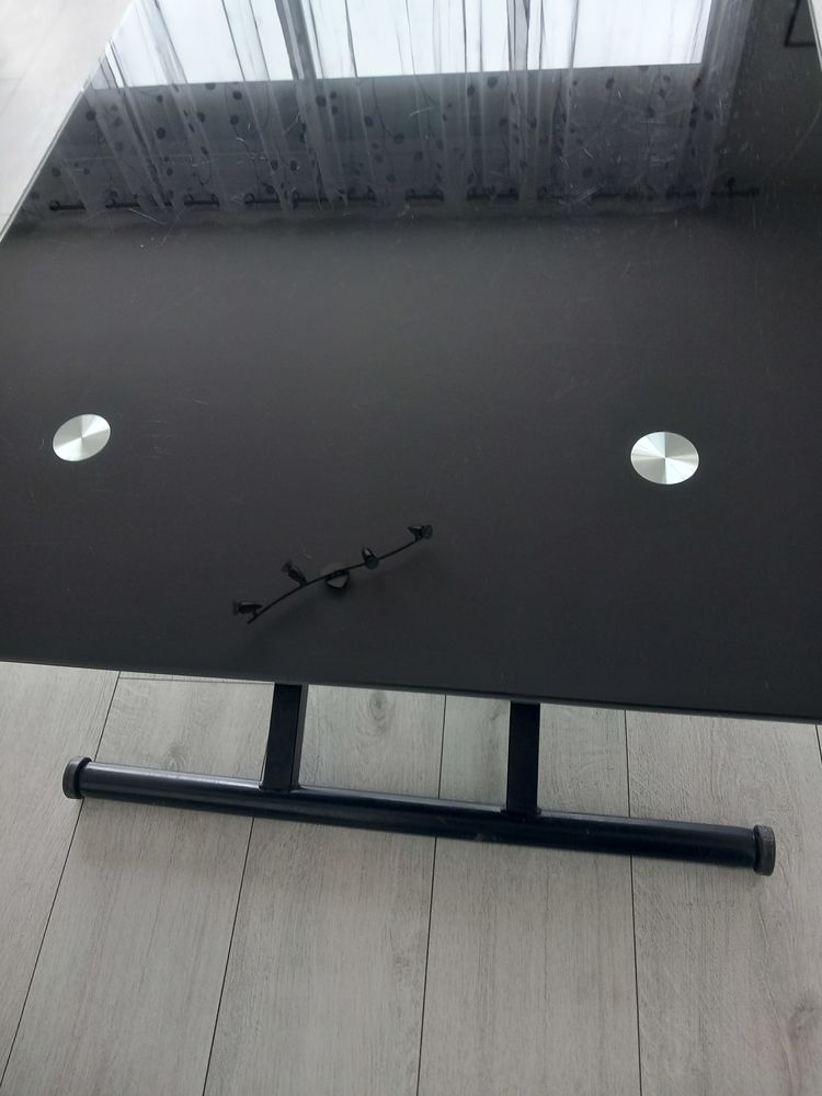 Table salon 80 Chelles (77)