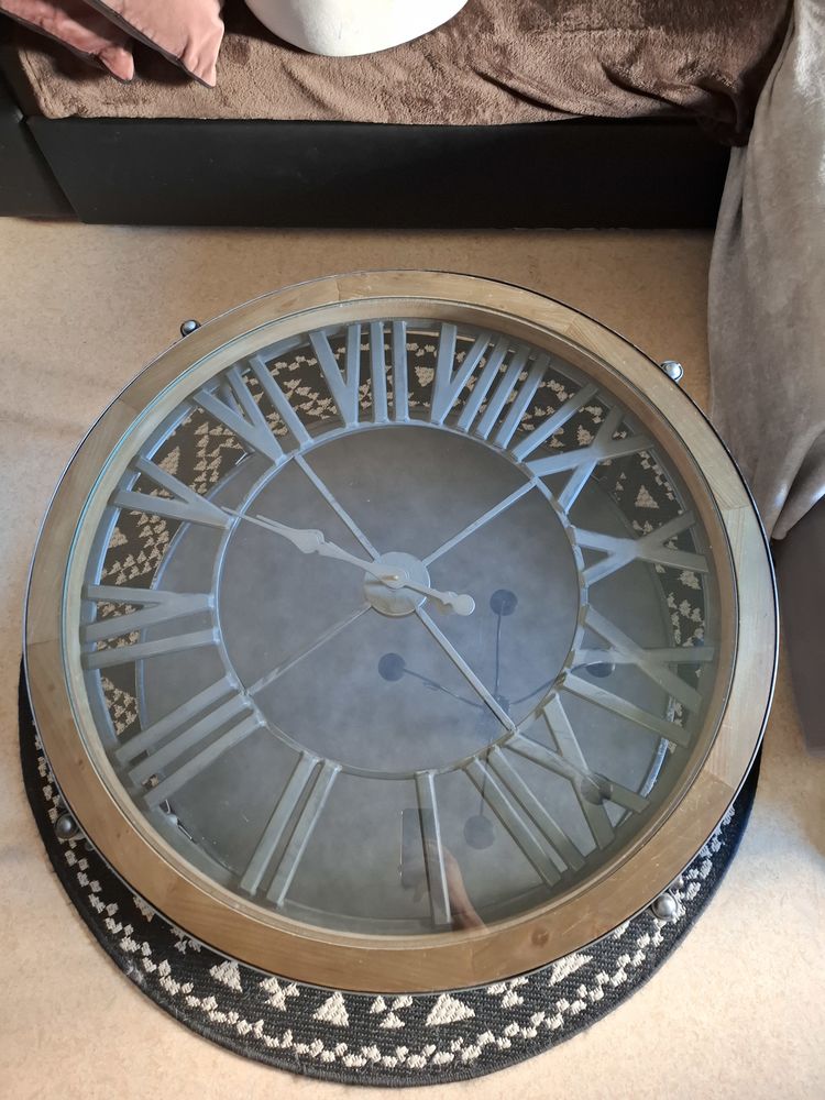 Table de salon 30 Reims (51)