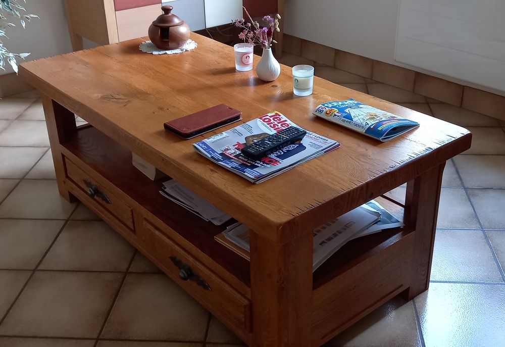 Table de salon 80 Saint-Vincent-sur-Oust (56)