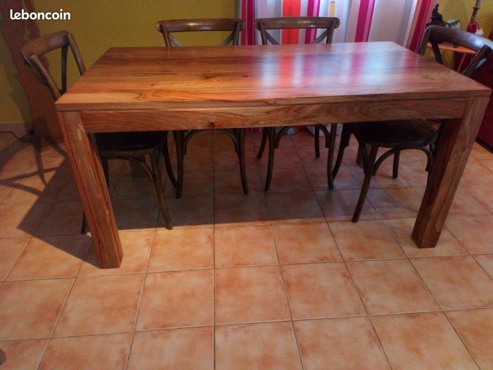 table de s�jour  Maison du monde  170 Saint-Andr�-de-Roquelongue (11)