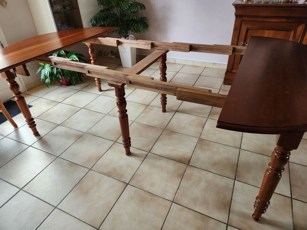 Table s�jour Merisier L. Philippe + 3 allonges + 4 chaises 500 Avrill� (49)