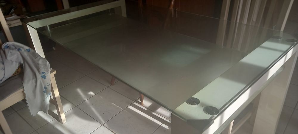 table de s�jour
30 Marizy (71)