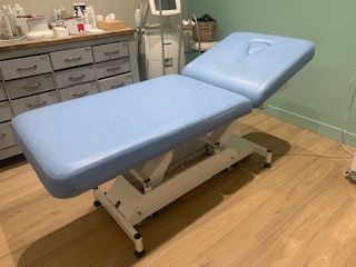 Table de soin �lectrique 500 Ludon-M�doc (33)