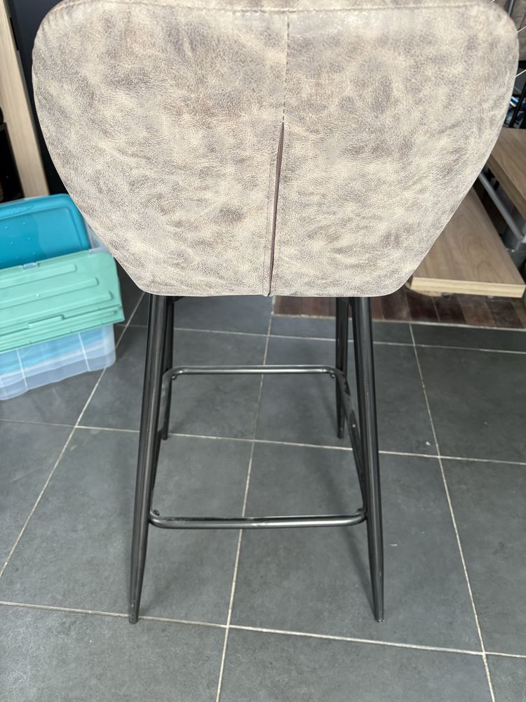 table bar teck metal et tabouret cuir 300 Halluin (59)