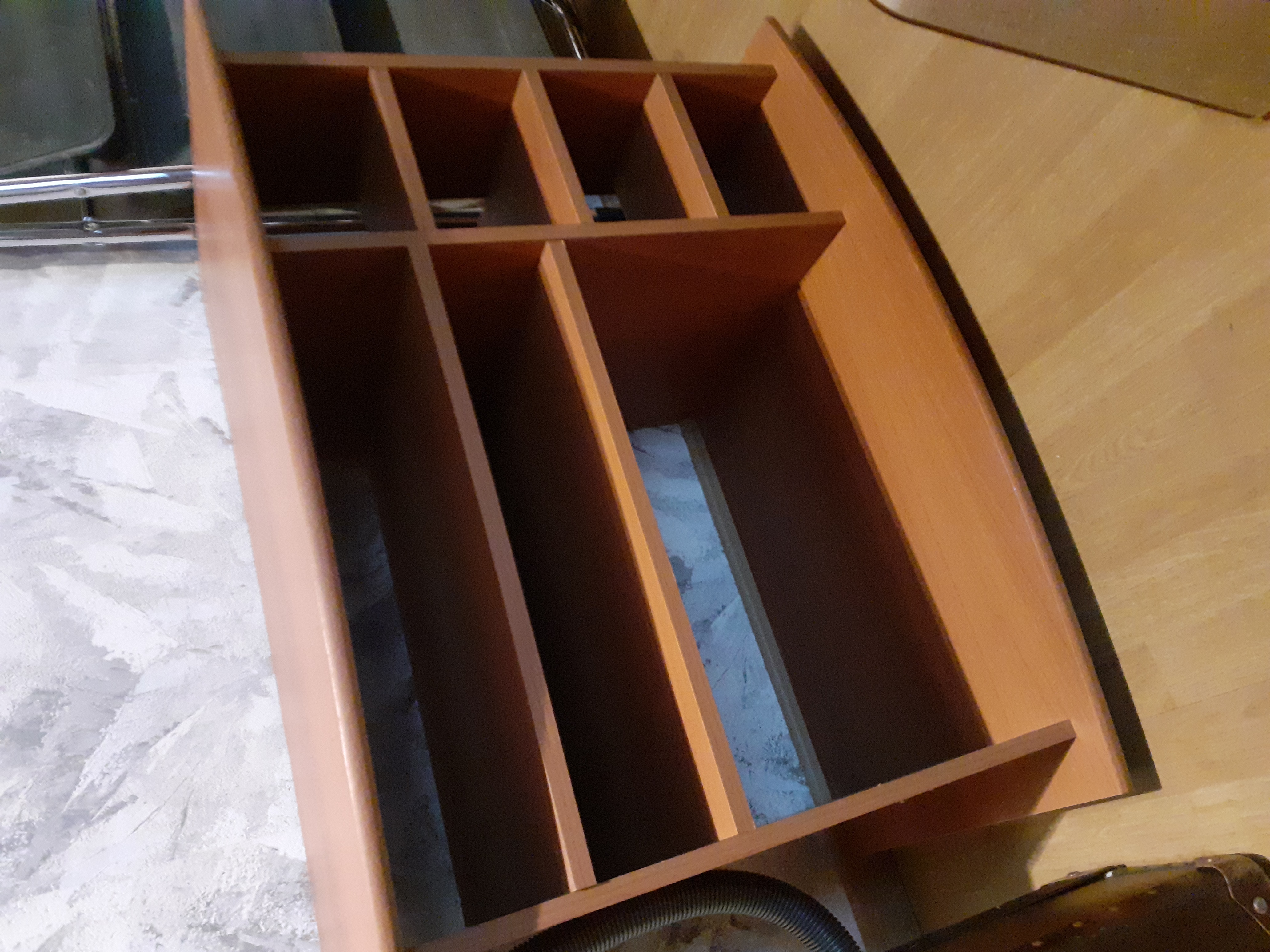 TABLE TELEVISION OU DECO 40 Bi�vres (91)