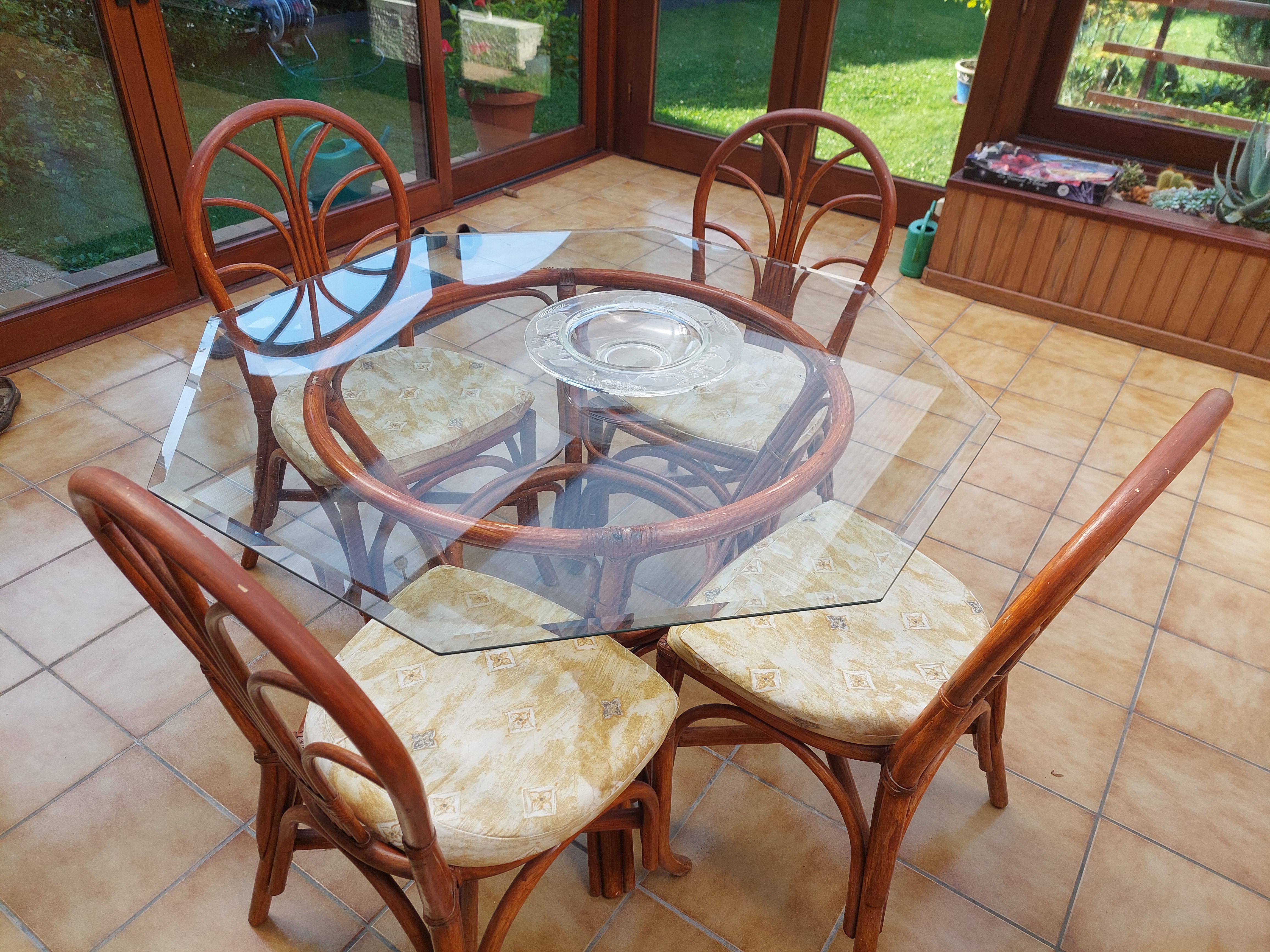 TABLE DE VERANDA EN ROTIN AVEC 4 CHAISES 80 Cormontreuil (51)