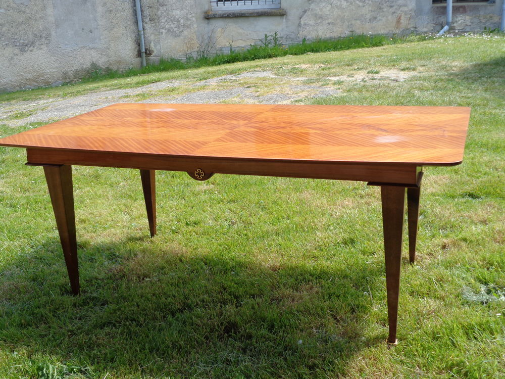 Table vernie ann�e 50 50 Saint-S�ve (33)
