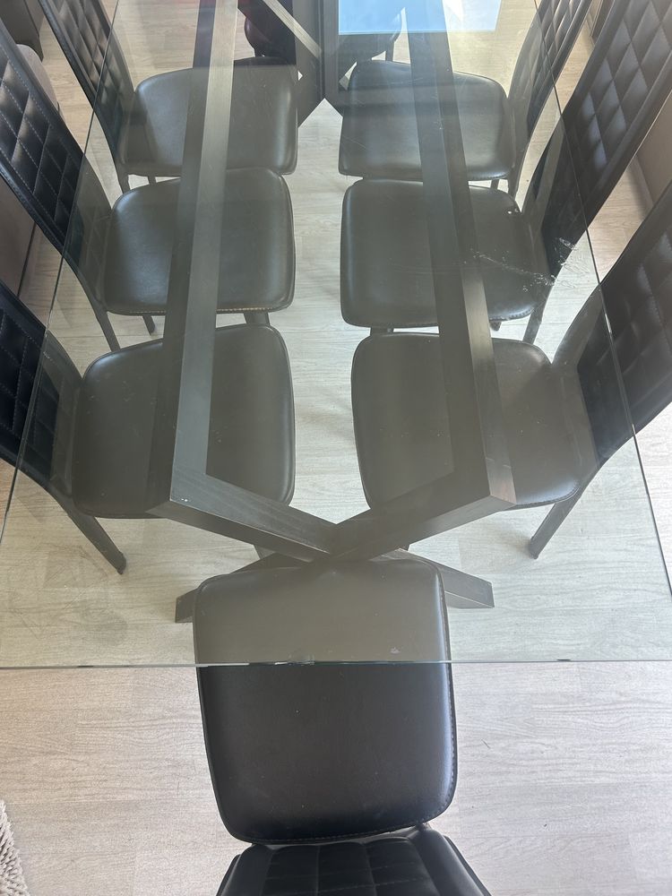 TABLE EN VERRE + 8 CHAISES 100 Rennes (35)