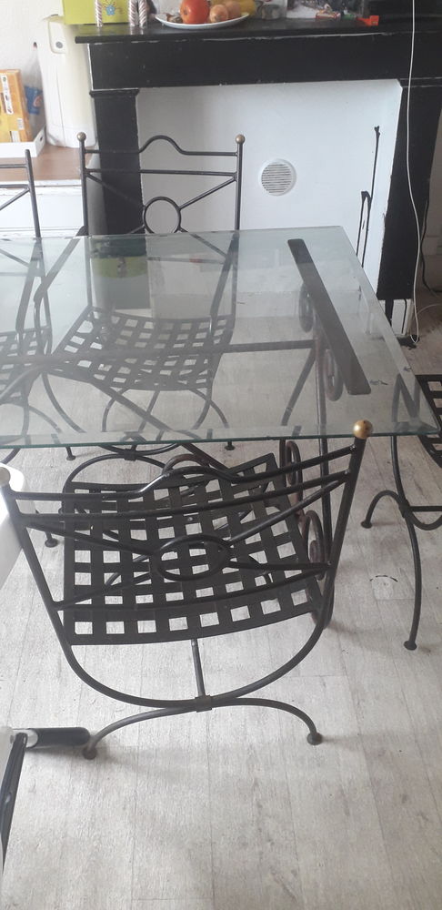table en verre 6 personne et chaise fer forge 0 Douai (59)