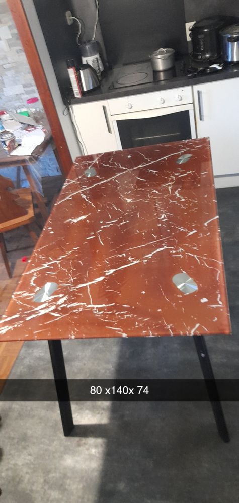 TABLE EN VERRE 100 Pessac (33)