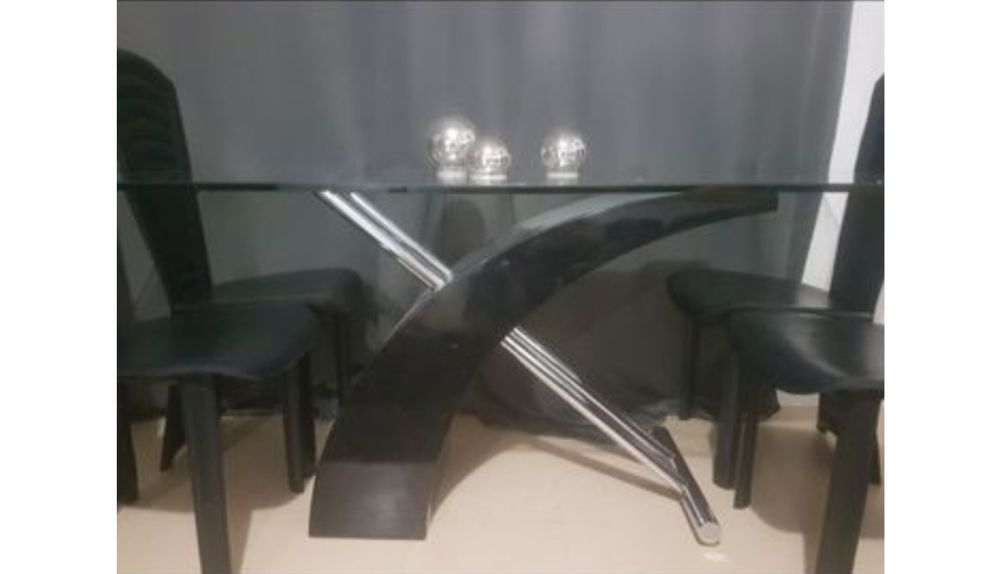 Table en verre 150 Nanterre (92)