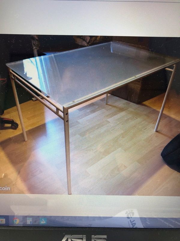 table en verre 40 B�gadan (33)