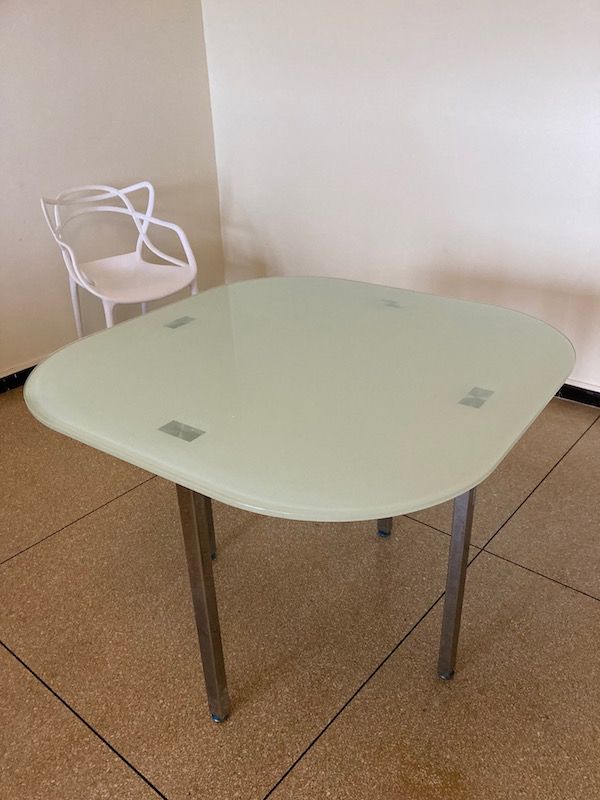 Table en verre 25 Nice (06)