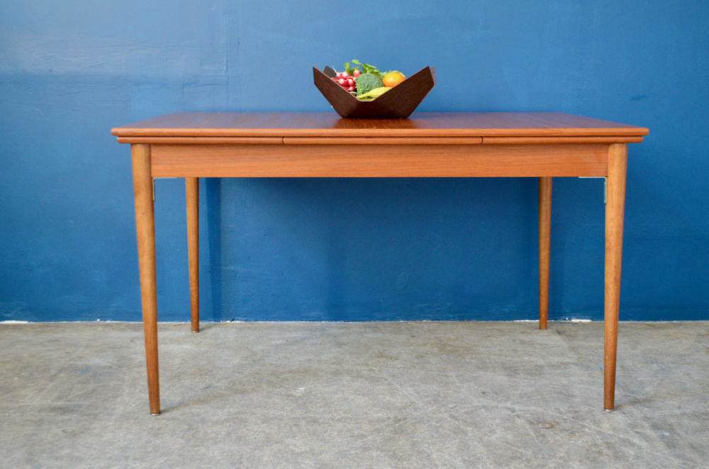 Table vintage scandinave en Teck � rallonge design ancien 550 Wintzenheim (68)