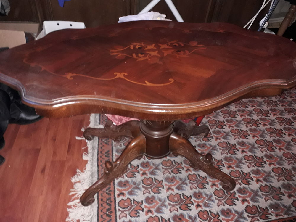 Table  Violon dessus Marqueterie 250 Benfeld (67)