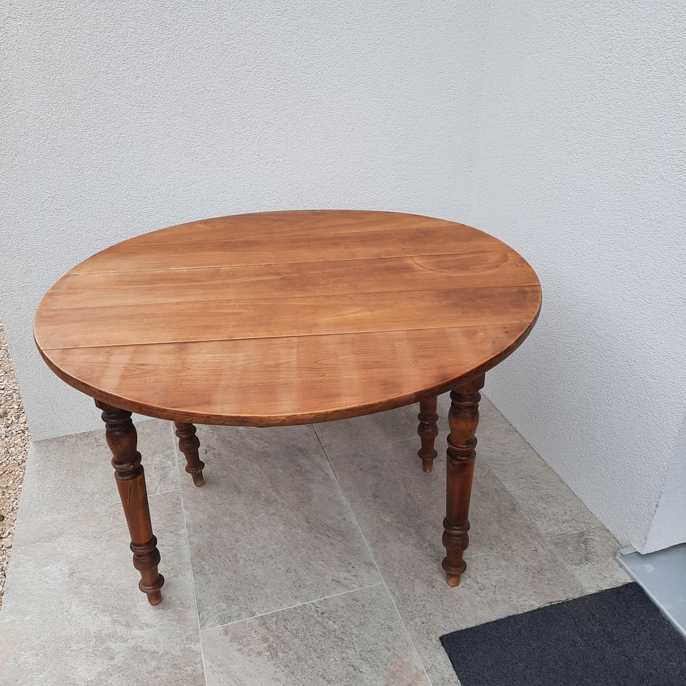 TABLE A VOLETS 250 Cessy (01)