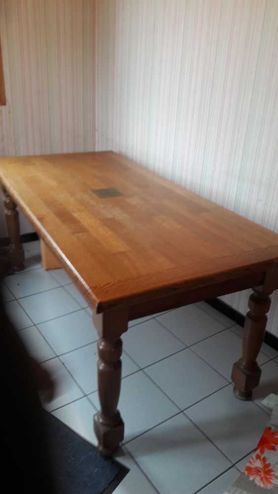 table 120 Boussi�res-sur-Sambre (59)