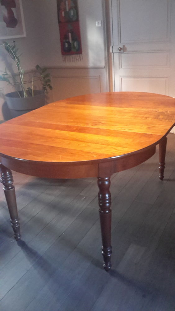 Table 150 Angers (49)