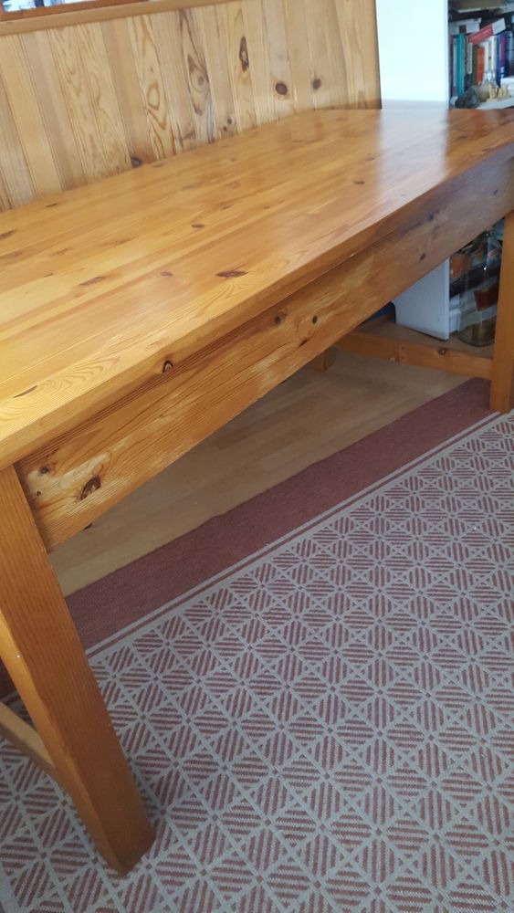 Table en pin 100 Saint-Chamond (42)