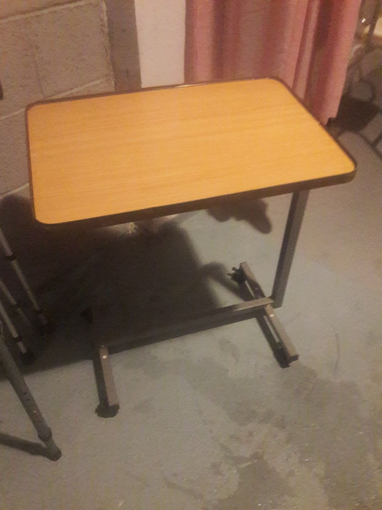 Table de lit 30 Gu�ret (23)