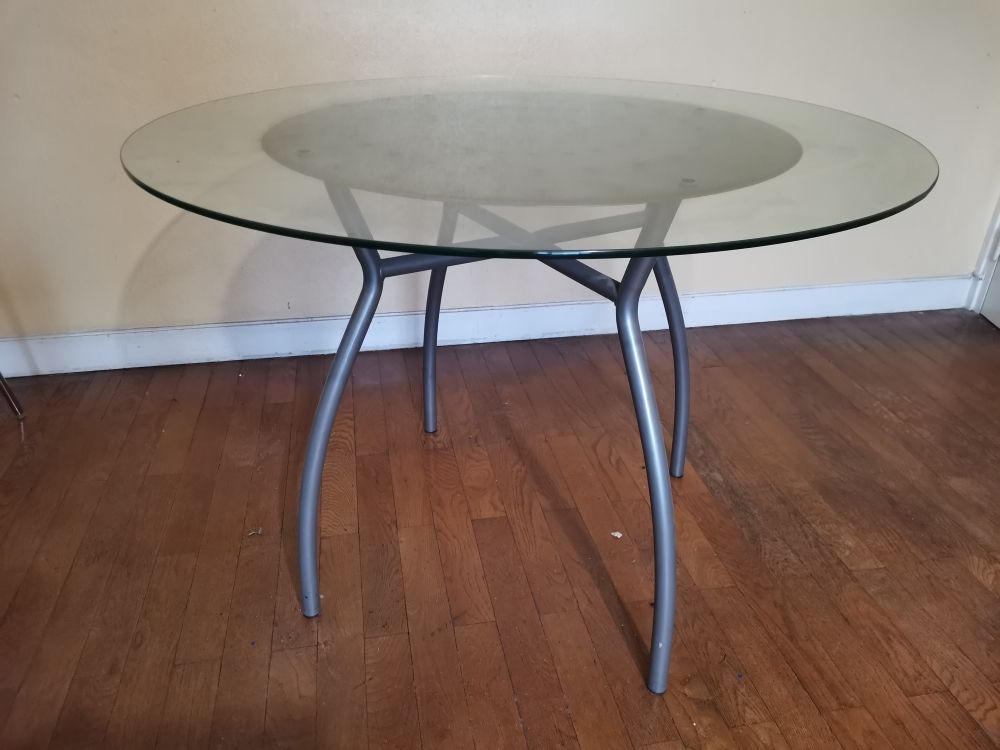 Table 100 Villeurbanne (69)