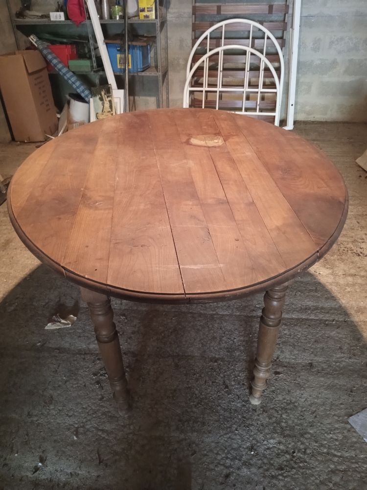 Table 90 Tizac-de-Lapouyade (33)