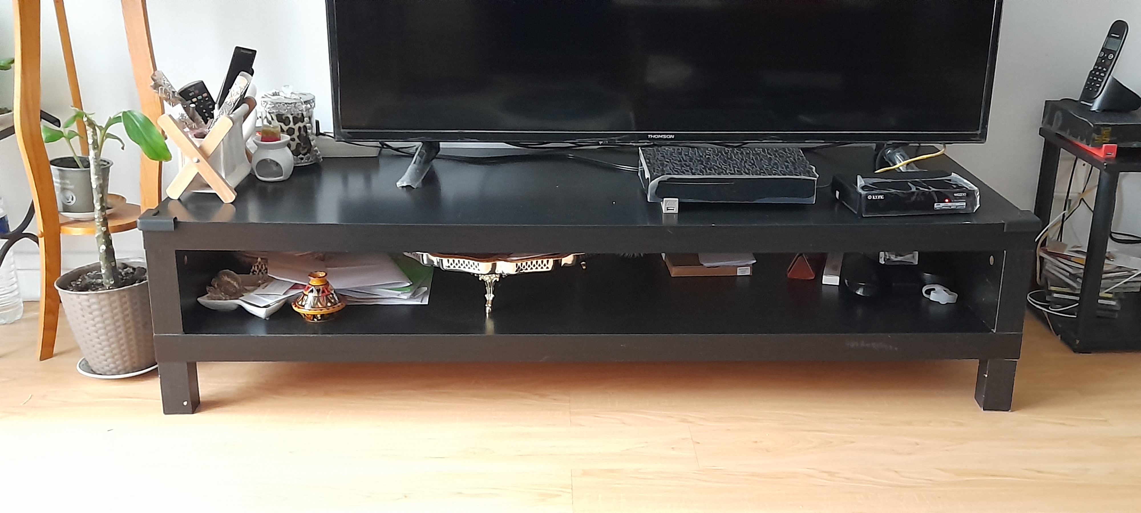 Table tv 30 Saint-Germain-l�s-Arpajon (91)