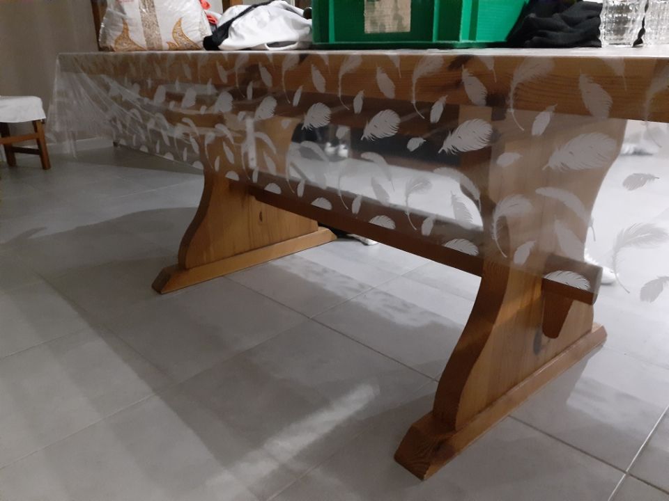 Table pin 650 Saint-Denis-les-Ponts (28)