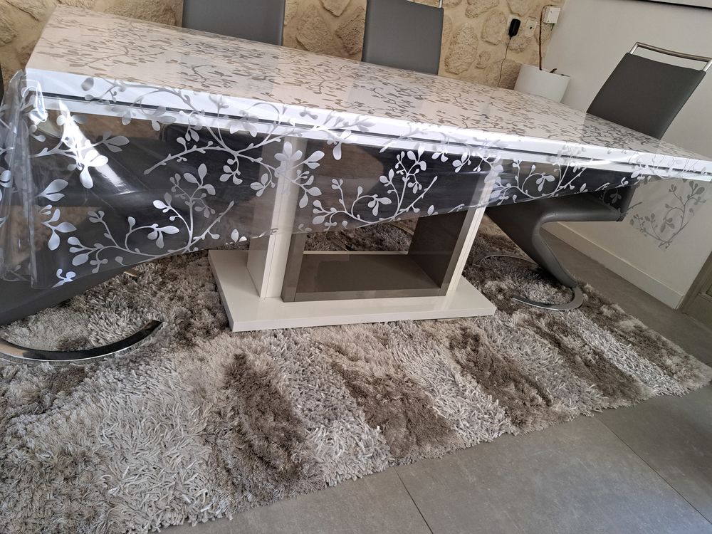 Table 290 Mandelieu-la-Napoule (06)