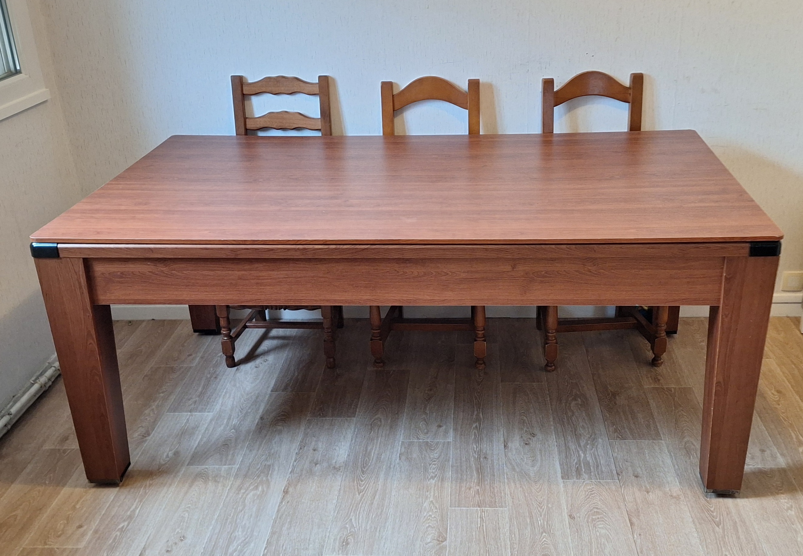 Table 700 Castres (81)