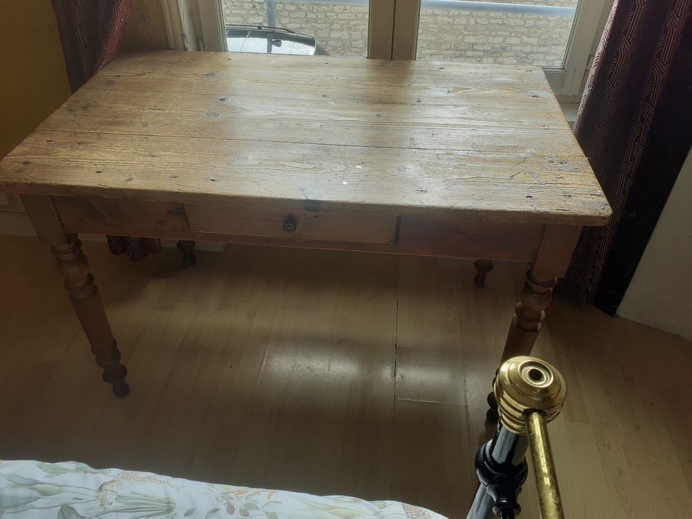  table 40 Chalon-sur-Sa�ne (71)