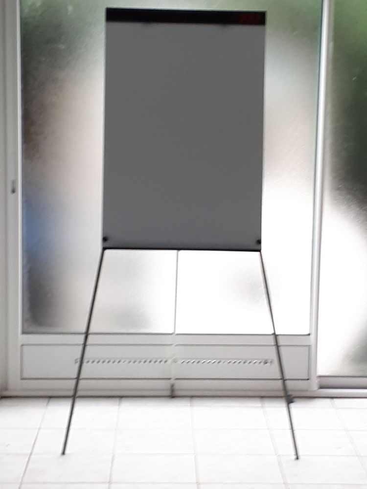 Tableau blanc BNG 25 Montigny-Lencoup (77)