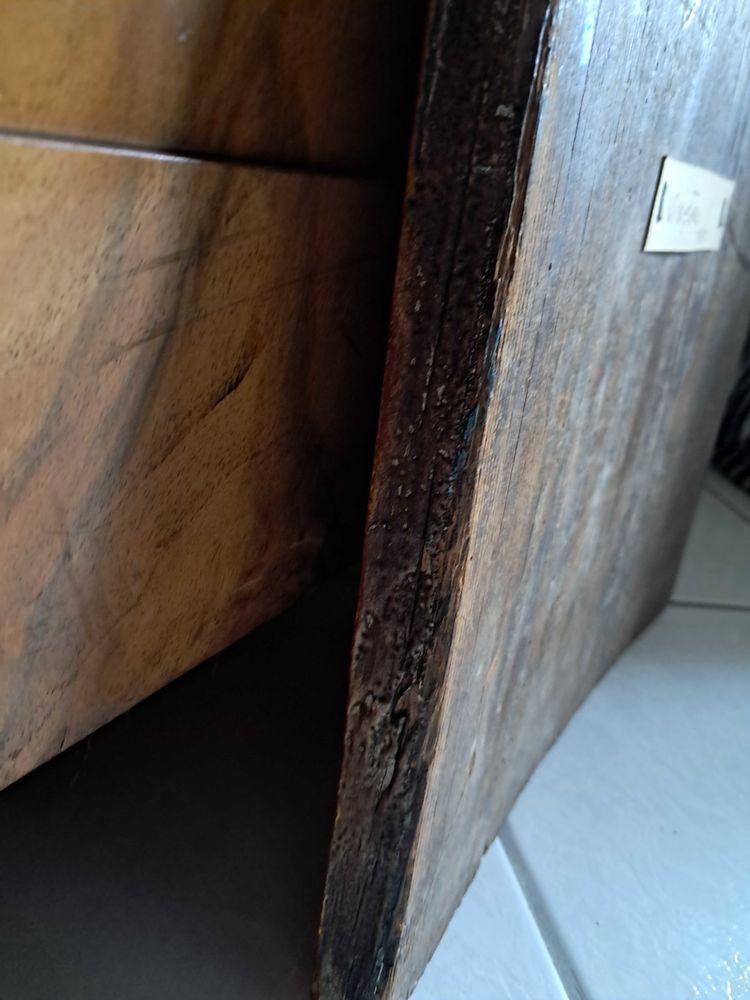 tableau bois scult� sign� 145 Montauban (82)