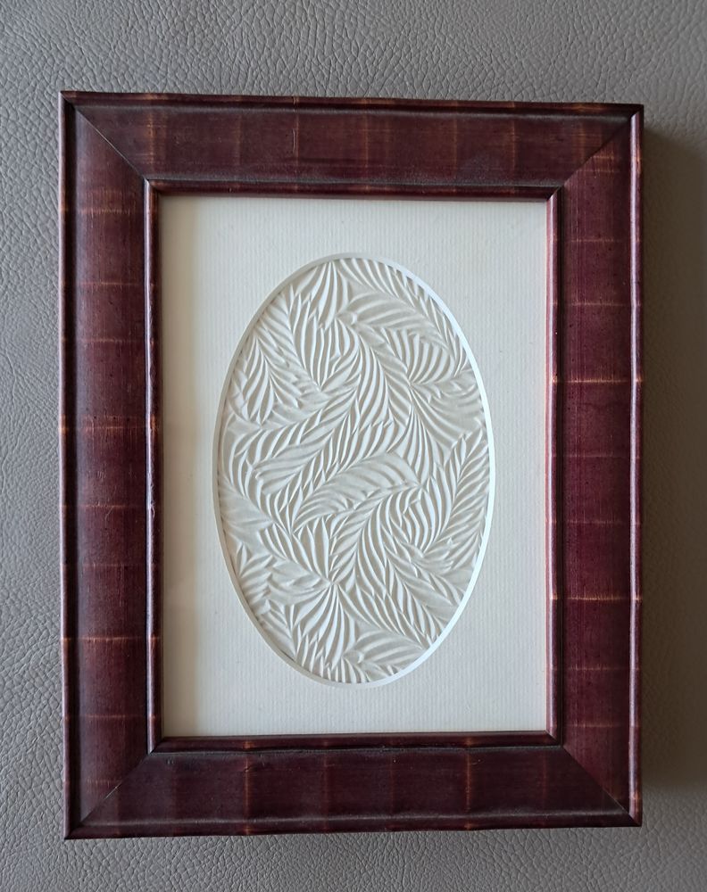 tableau d�coratif cercle ovale blanc vegetalis� en relief 6 Carnon Plage (34)