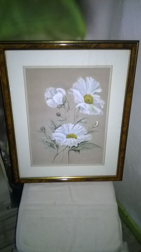 Tableau
Fleurs
Excellent etat
Signe C.Bargnole
Encadreme 30 Talange (57)