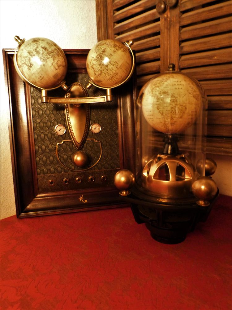 Tableau & Globe de Curiosit�  ASTRONOMIA XIX  Steampunk 80 Mont-de-Marsan (40)