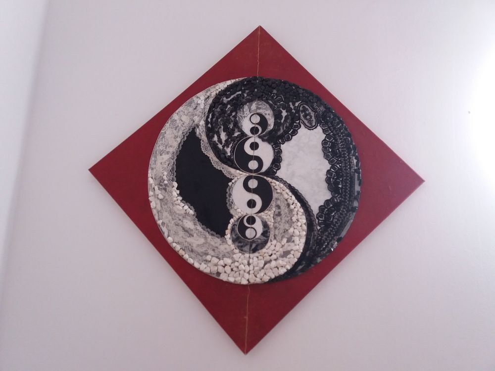 Tableau d'art Mandala en pierre semi pr�cieuse yin yang 250 Clarensac (30)